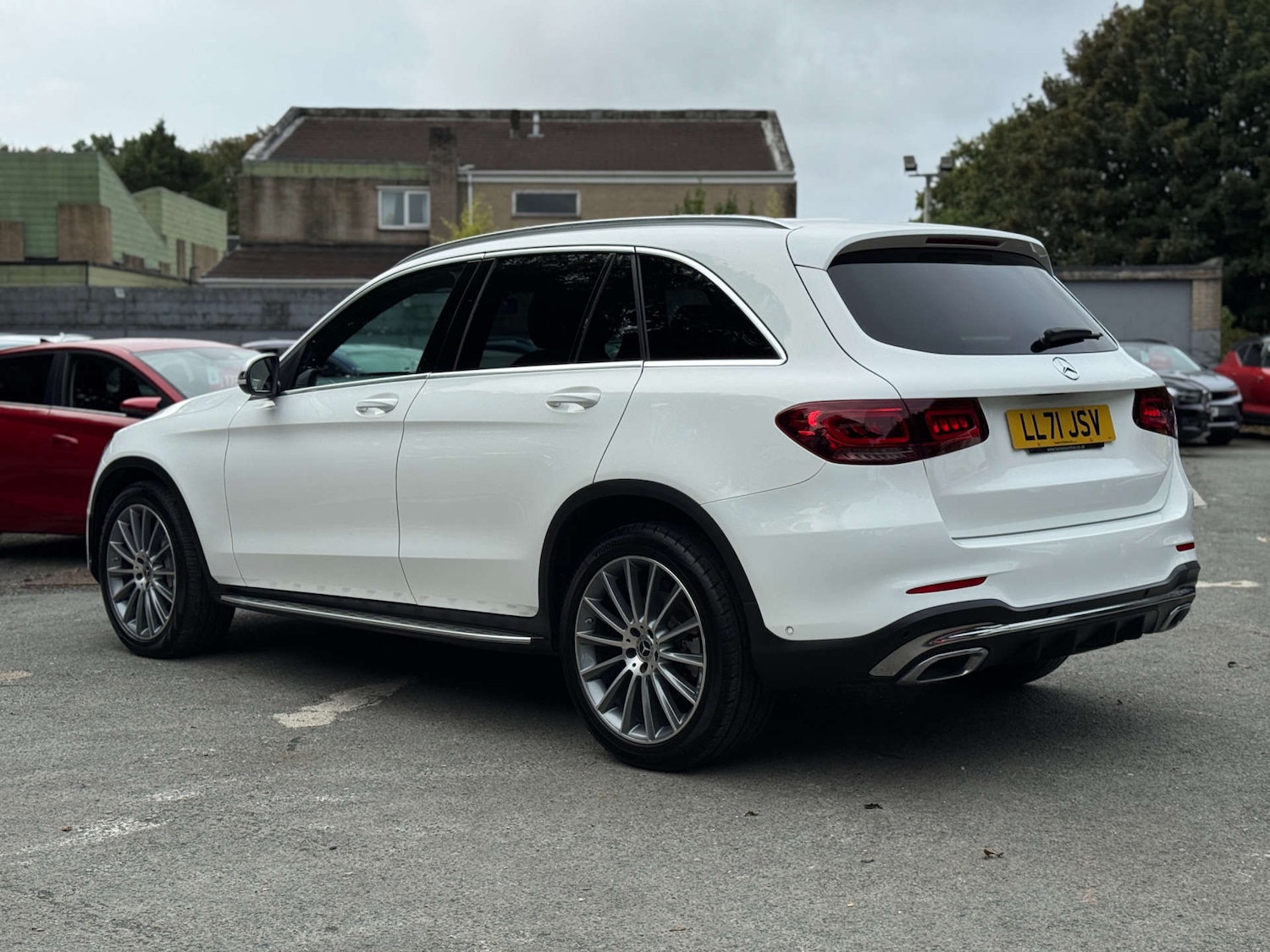 Used Mercedes-Benz GLC 2021 for sale - 76600661: Photo 5