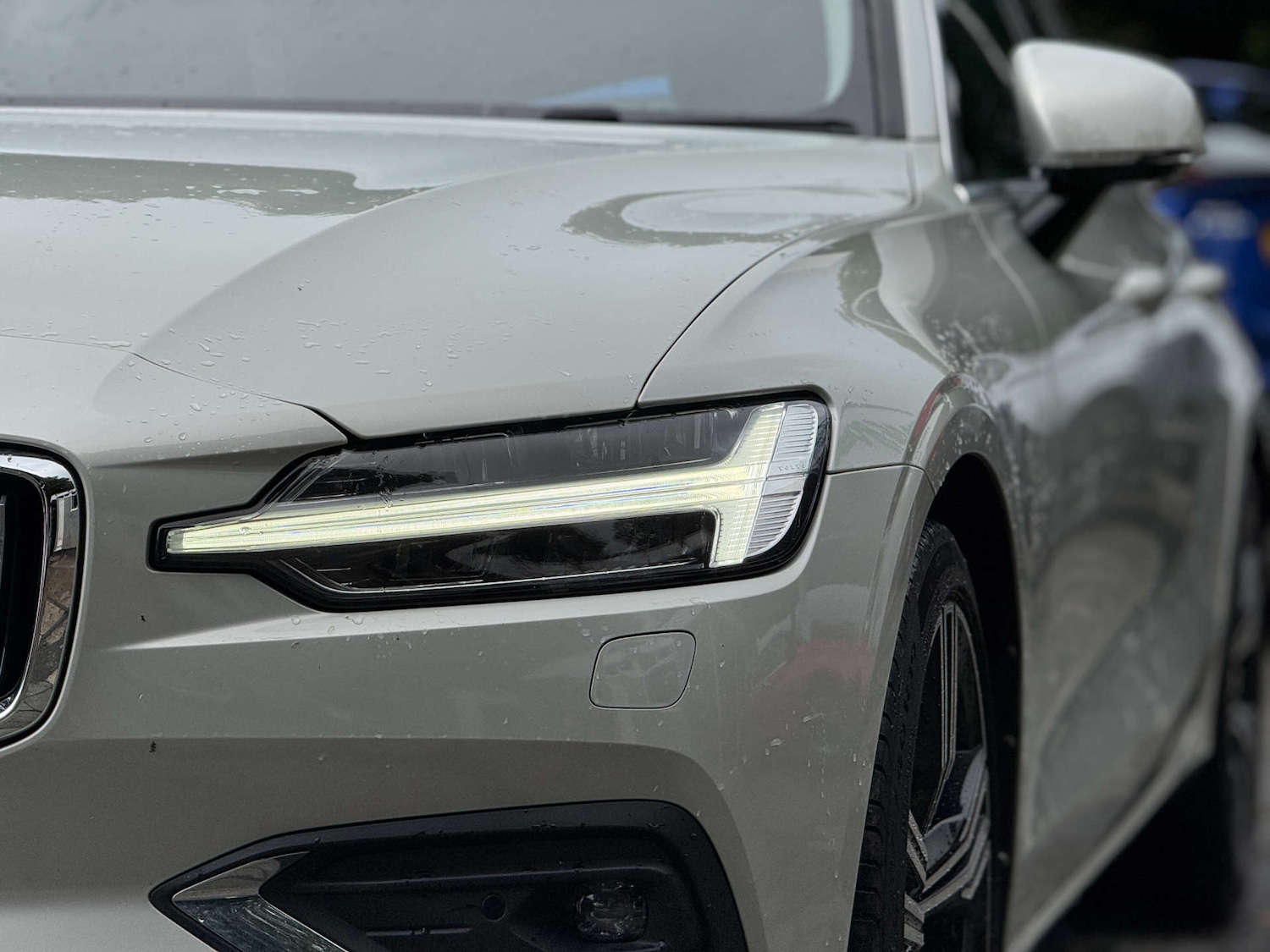 Used Volvo V60 2018 for sale - 76600659: Photo 14