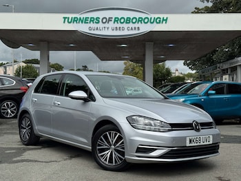 Volkswagen - Golf
