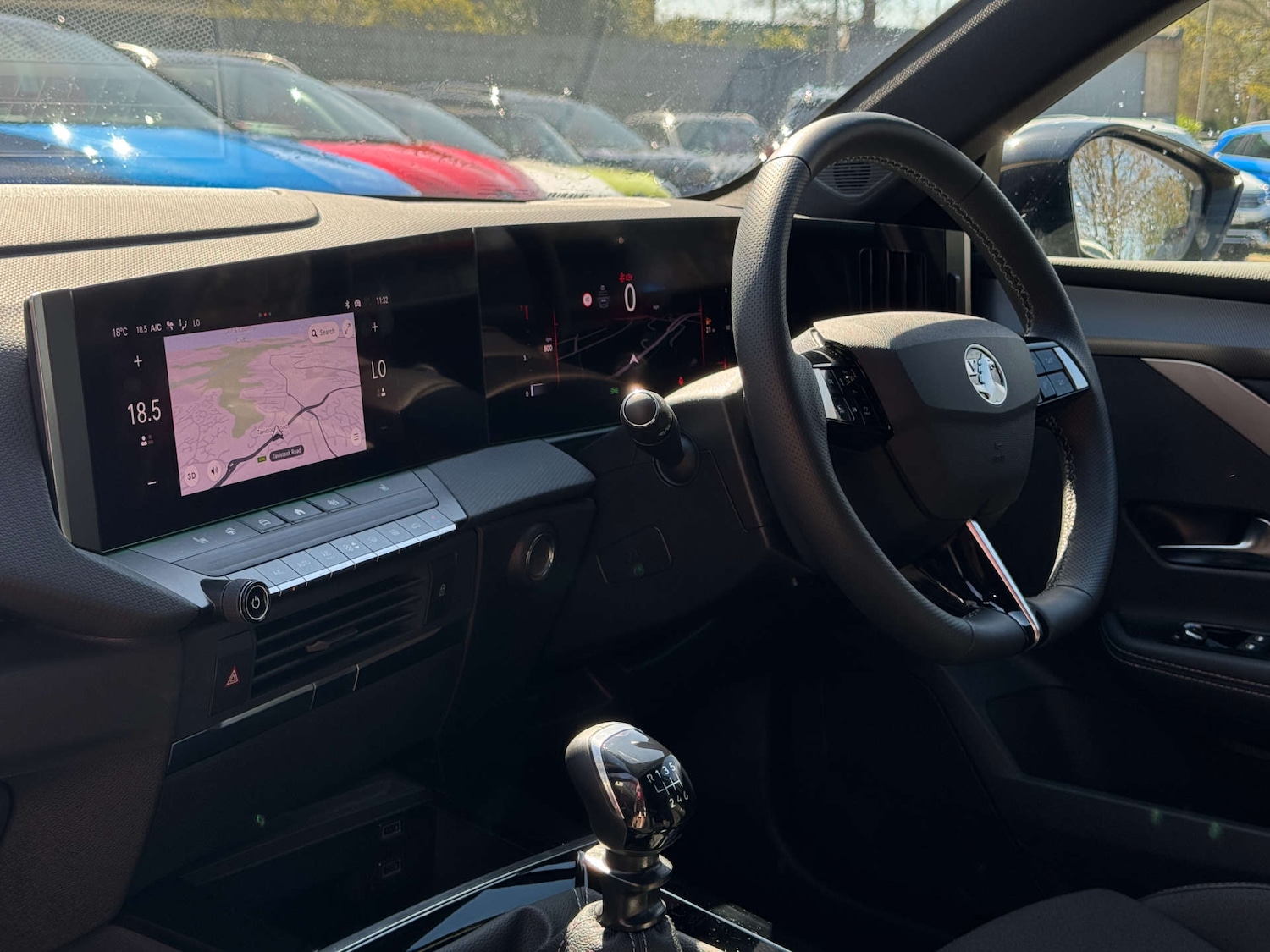 Used Vauxhall Astra 2023 for sale - 78154392: Photo 2