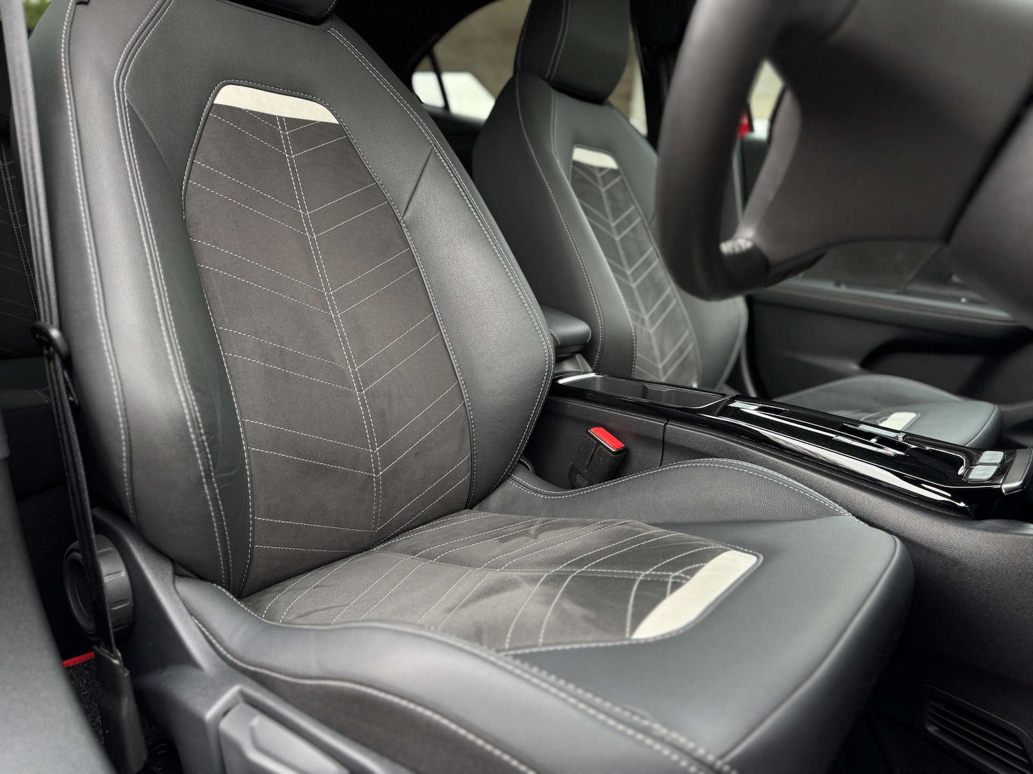 Used Vauxhall Mokka Electric 2023 for sale - 77681300: Photo 25