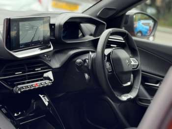 Used Peugeot 2008 2022 for sale - 75235041: Photo