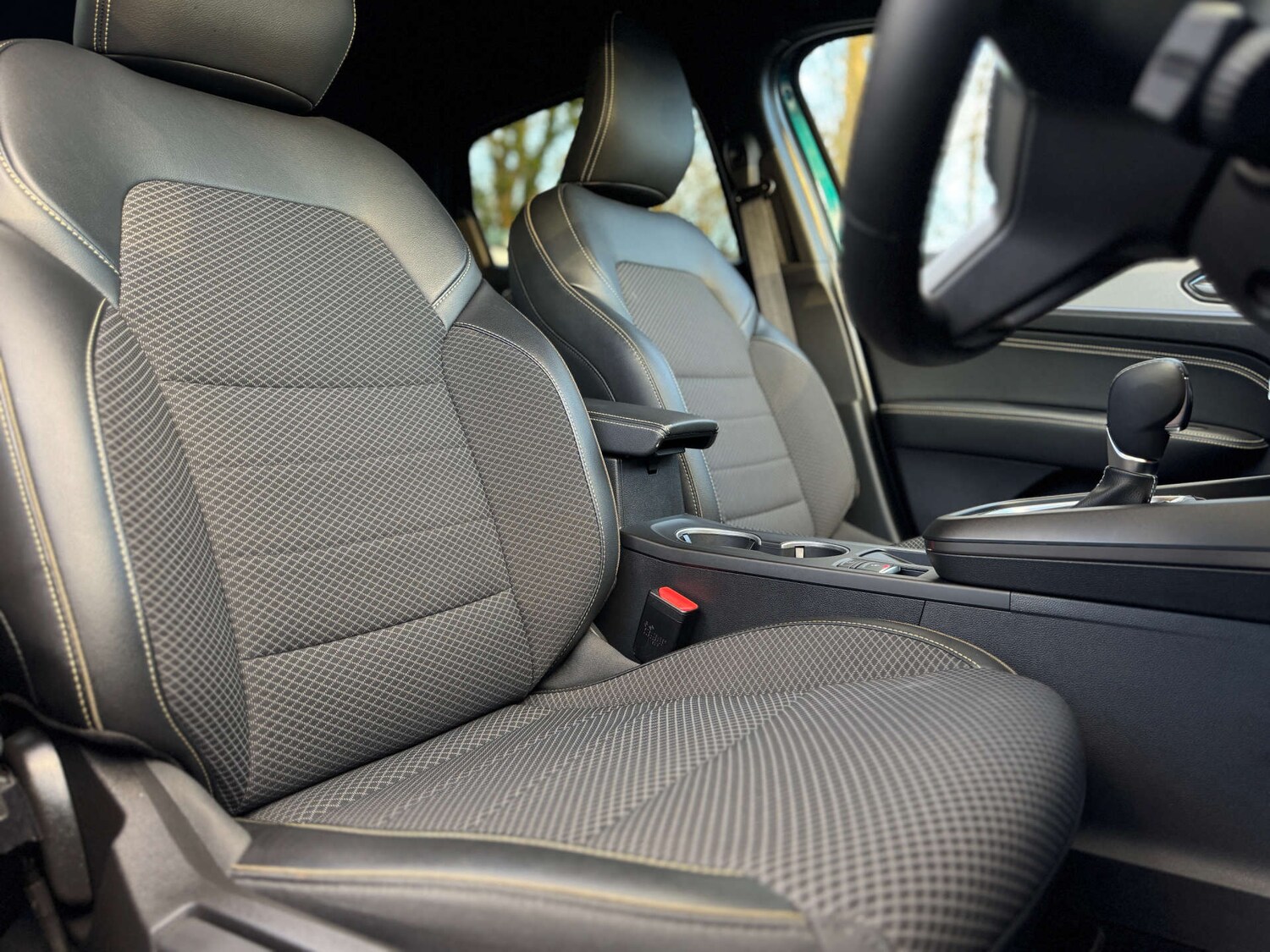 Used Renault Arkana 2023 for sale - 76611745: Photo 23