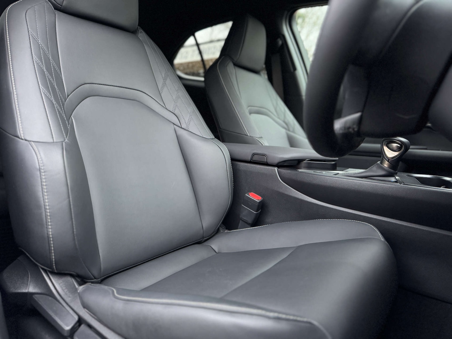 Used Lexus UX 2022 for sale - 77259119: Photo 25