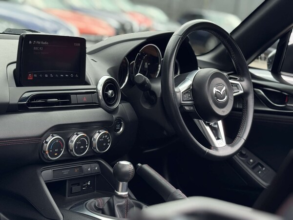 Used Mazda MX-5 2019 for sale - 75628496: Photo 2