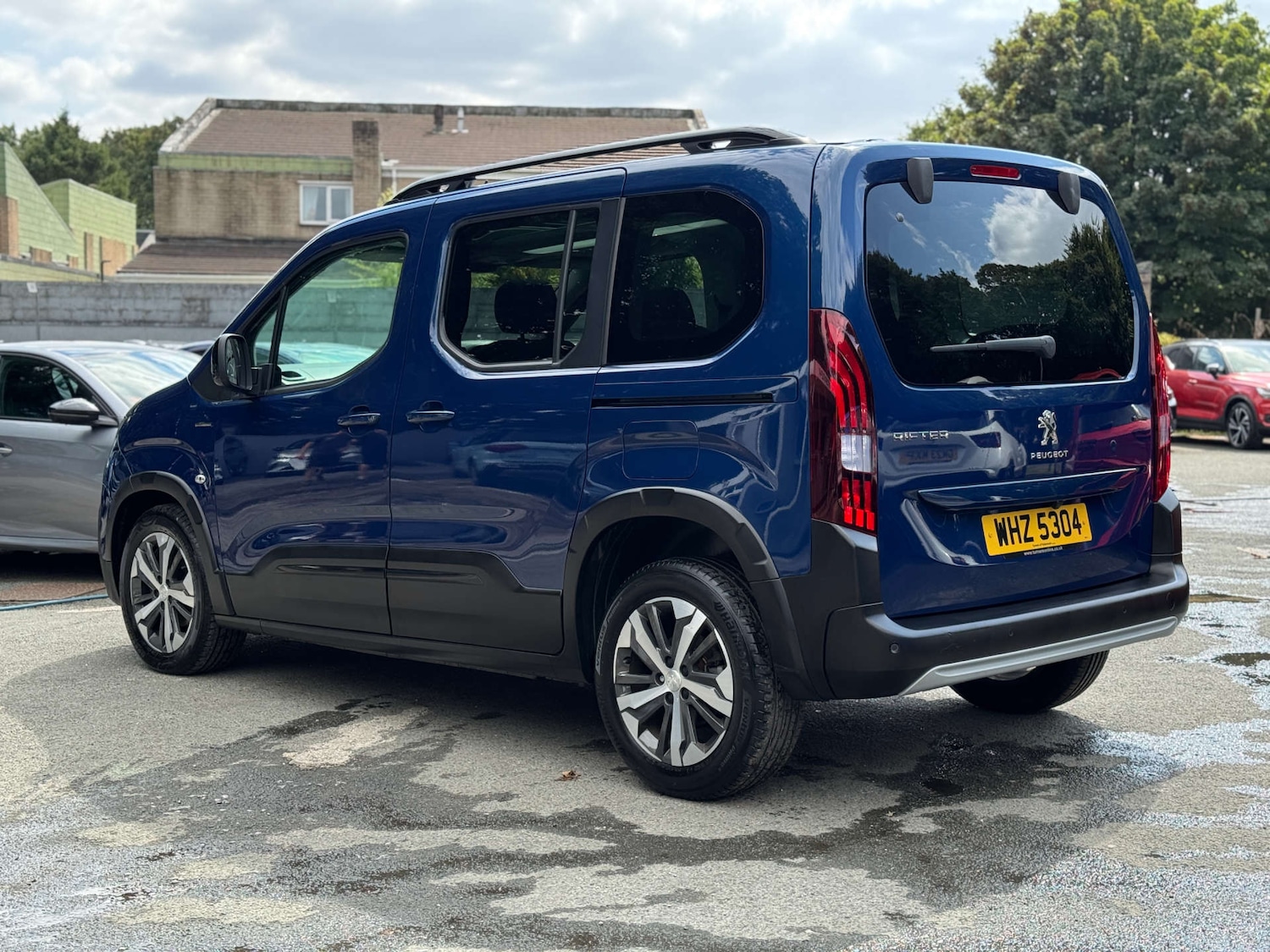 Vehicle 5