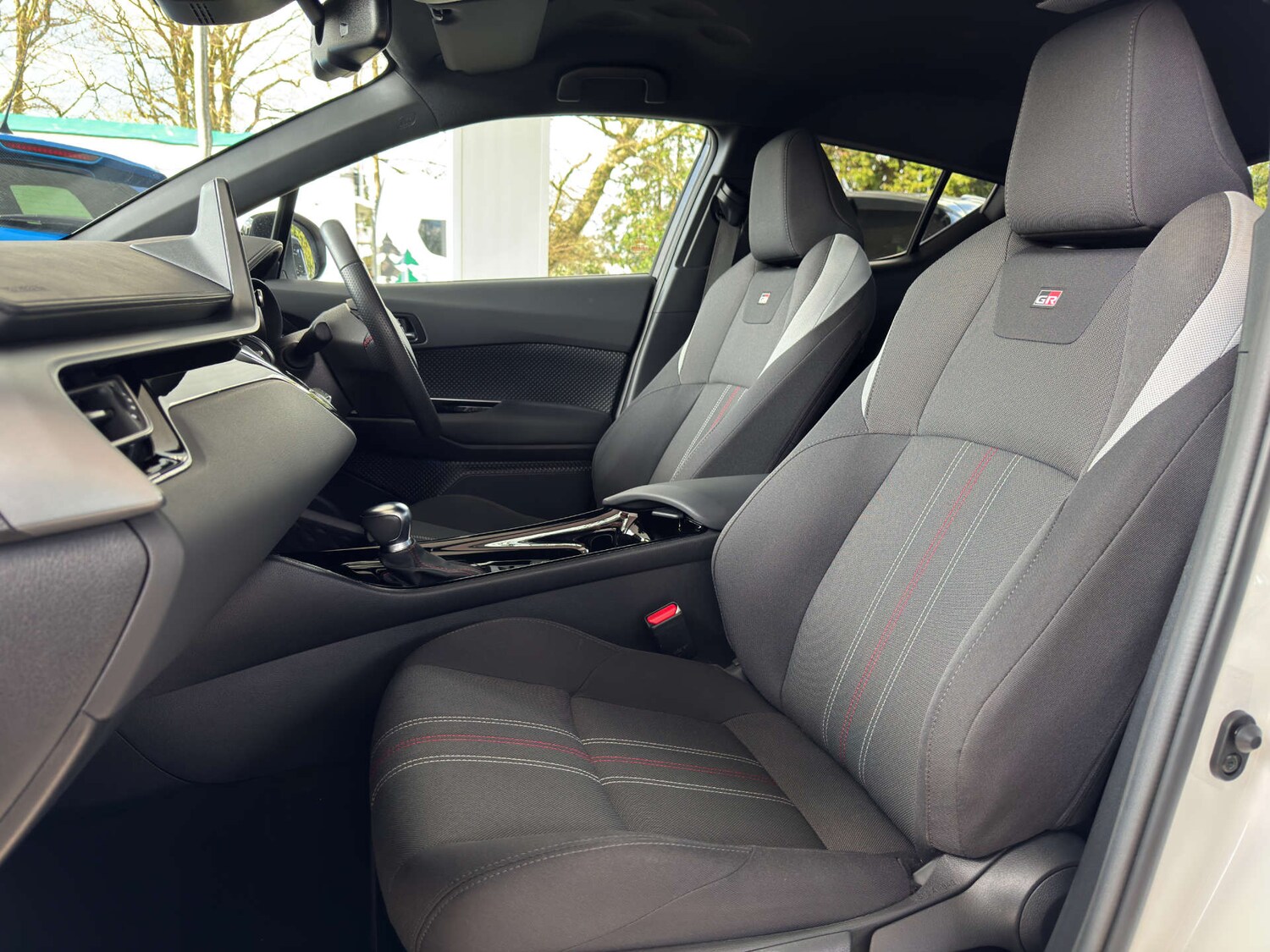 Used Toyota C-HR 2023 for sale - 78011132: Photo 13