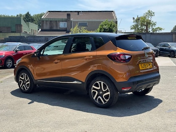 Used Renault Captur 2019 for sale - 79009968: Photo