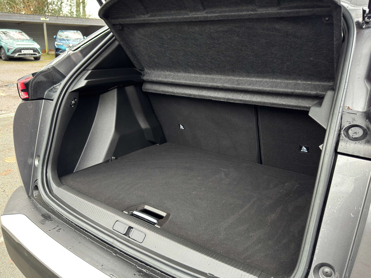 Used Peugeot 2008 2022 for sale - 76829949: Photo 18