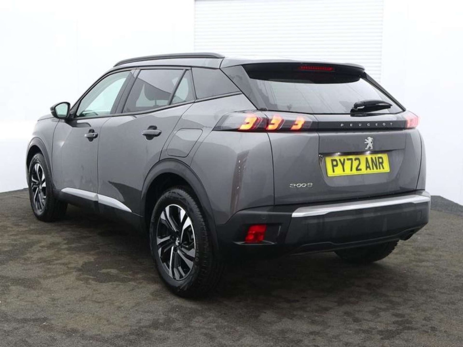 Used Peugeot 2008 2022 for sale - 76829949: Photo 2