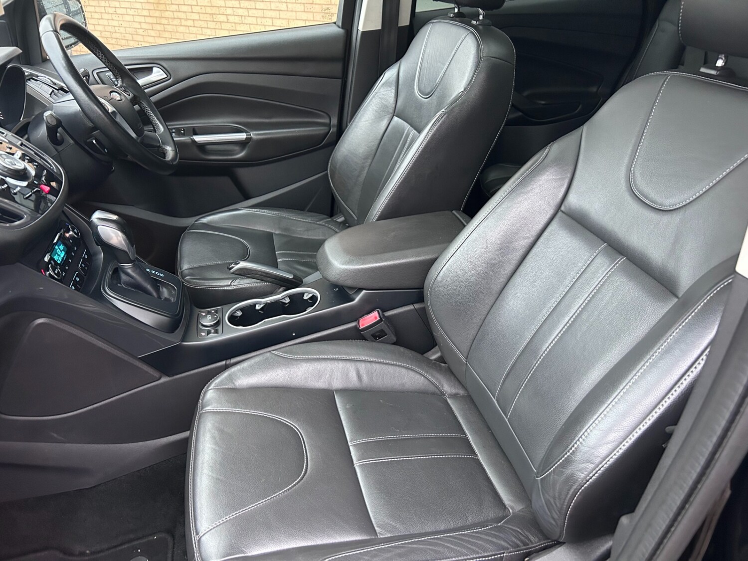 Used Ford Kuga 2015 for sale - 77403885: Photo 16