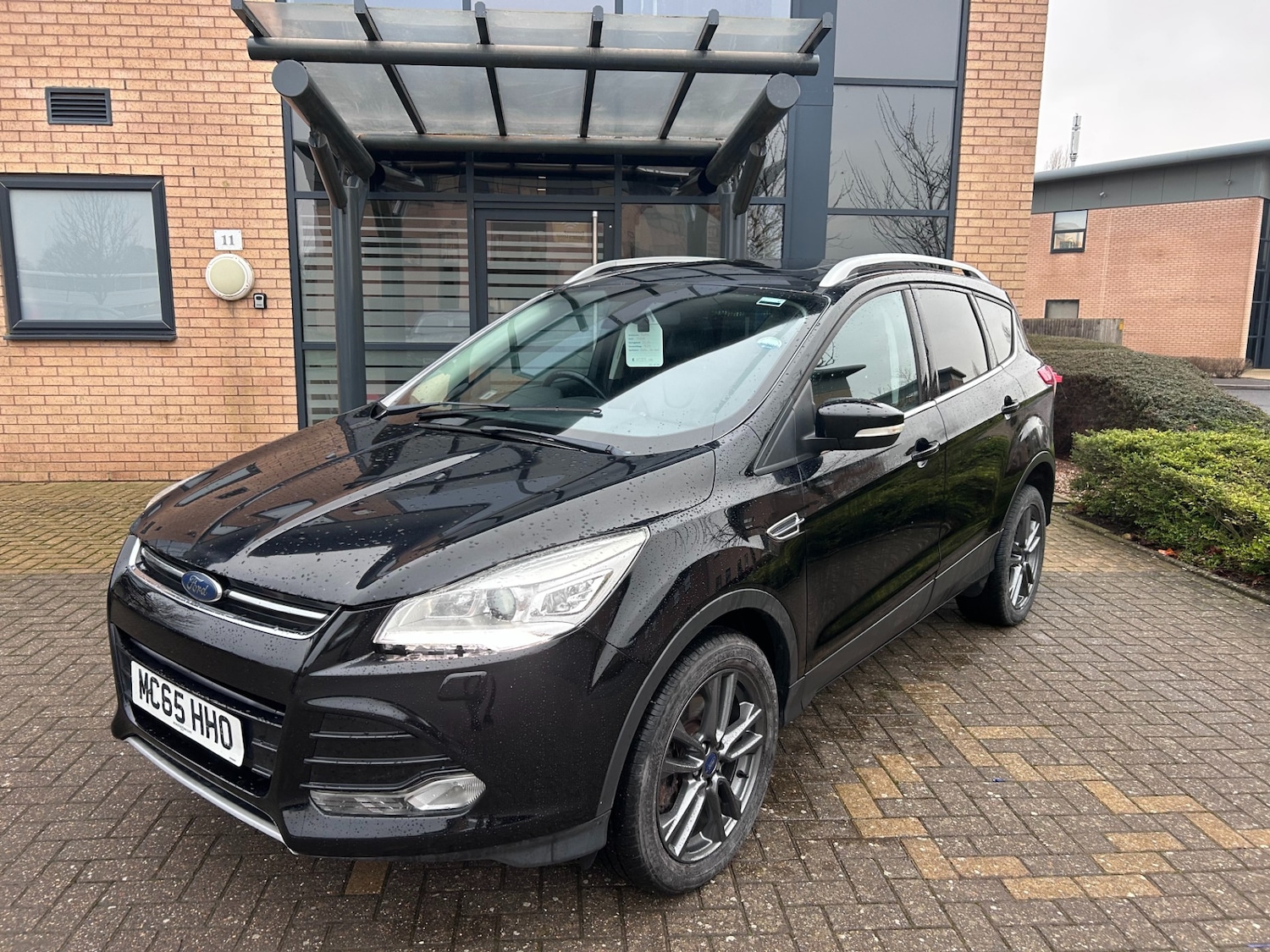 Used Ford Kuga 2015 for sale - 77403885: Photo 2