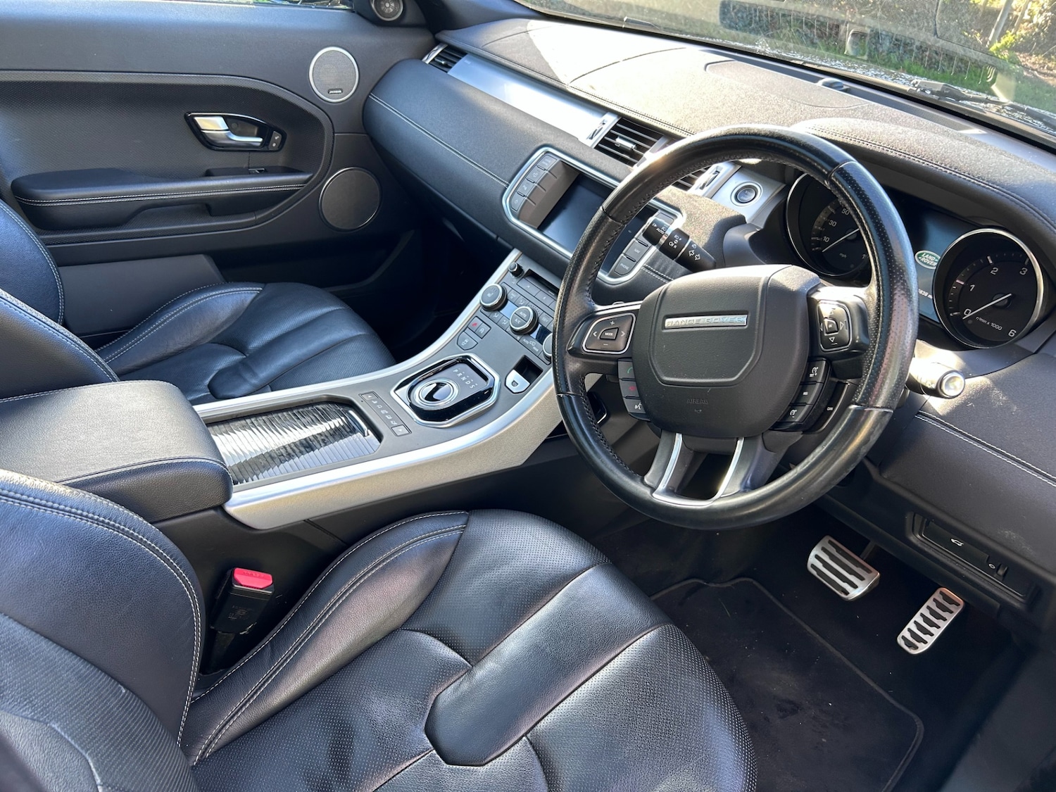 Used Land Rover Range Rover Evoque 2015 for sale - 76694273: Photo 15