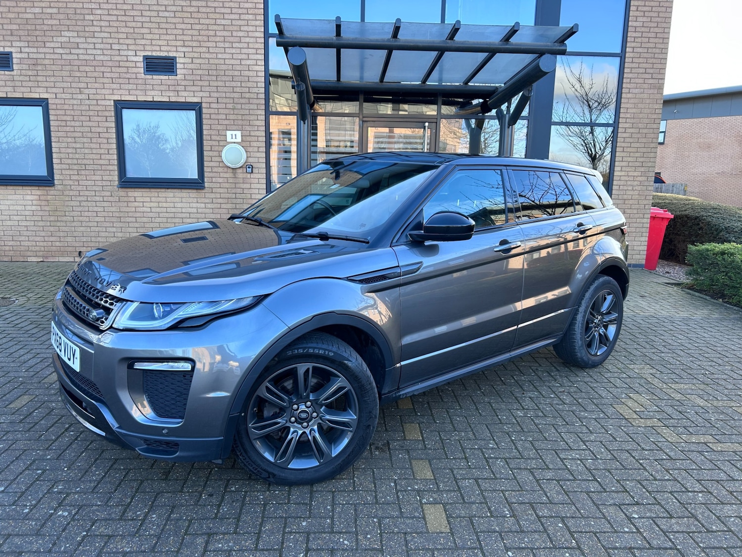 Used Land Rover Range Rover Evoque 2018 for sale - 77319126: Photo 2