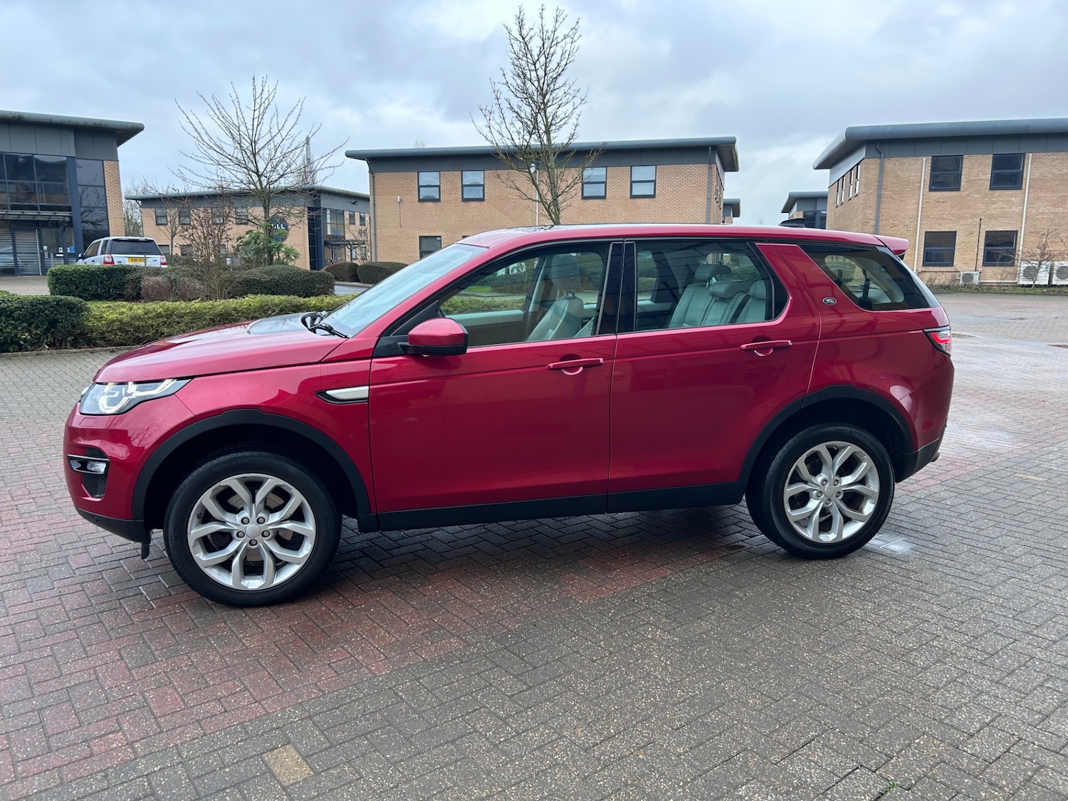 Used Land Rover Discovery Sport 2019 for sale - 77054644: Photo 9