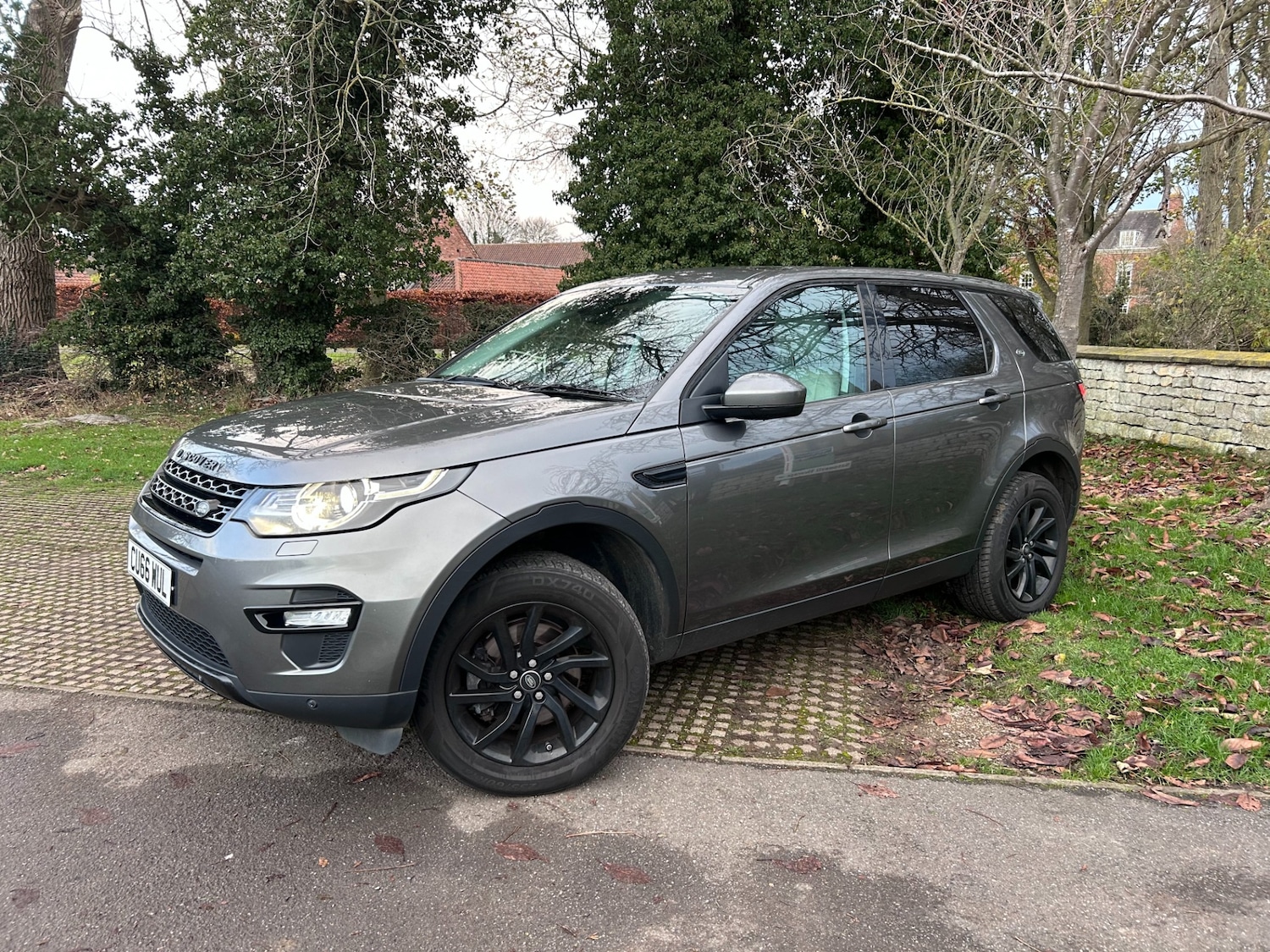 Used Land Rover Discovery Sport 2016 for sale - 77974125: Photo 14