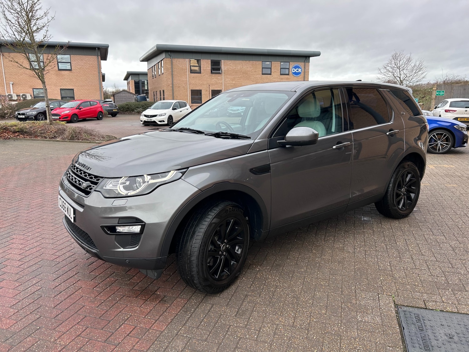 Used Land Rover Discovery Sport 2016 for sale - 77974125: Photo 24