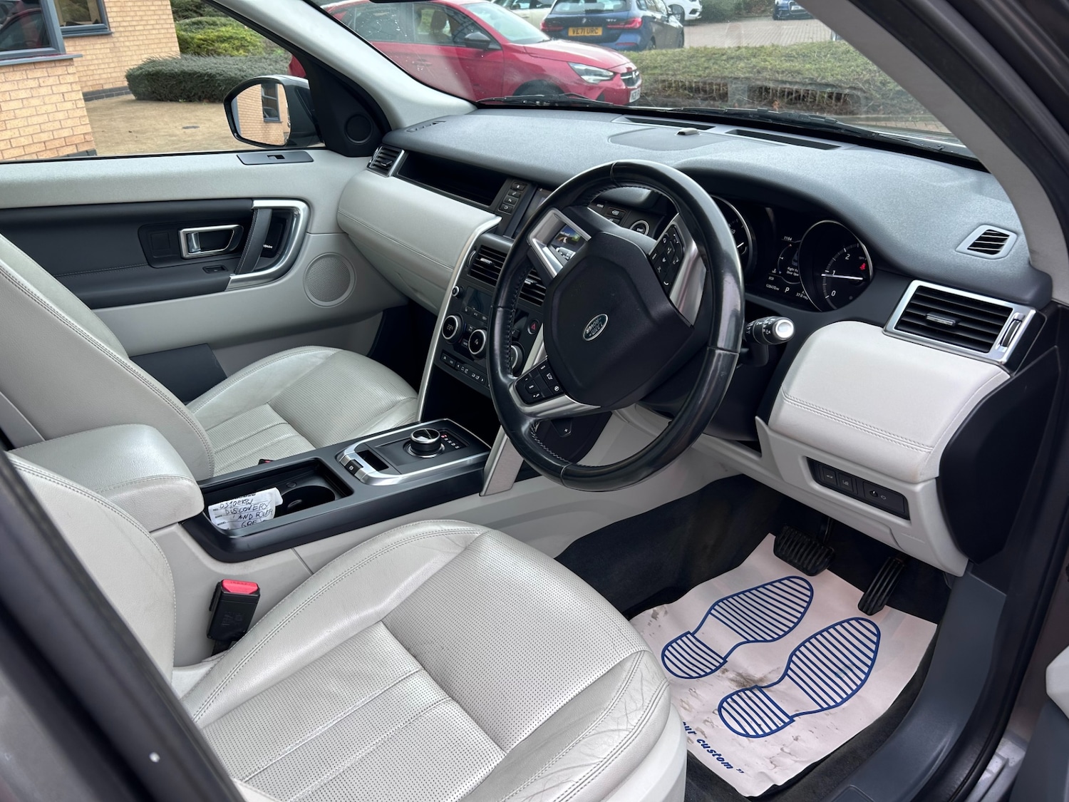 Used Land Rover Discovery Sport 2016 for sale - 77974125: Photo 26