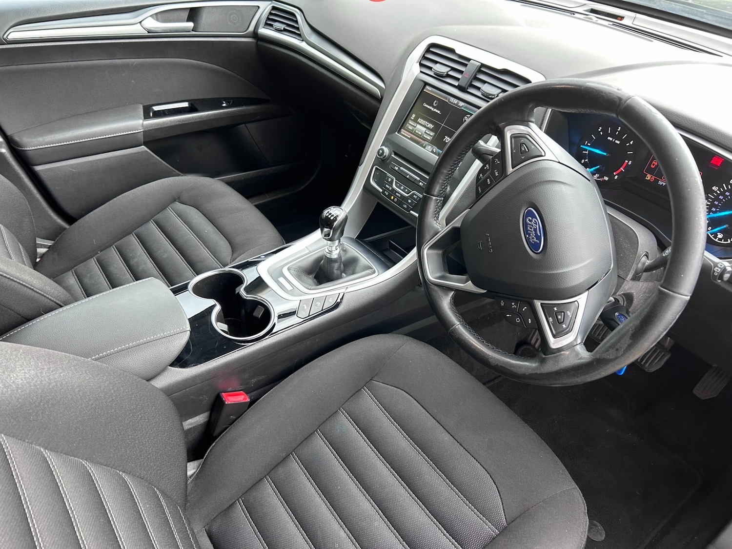 Used Ford Mondeo 2017 for sale - 76178102: Photo 14