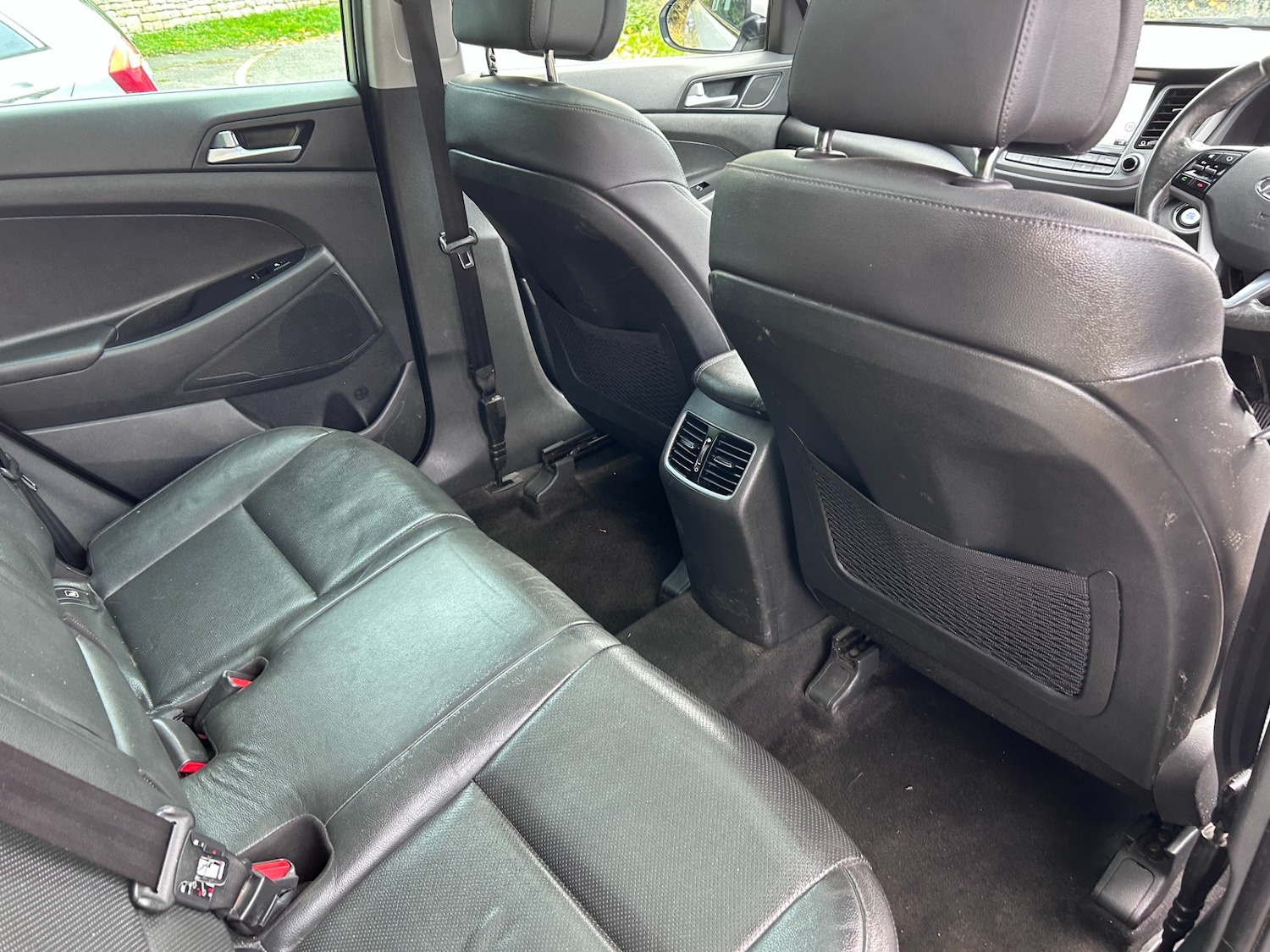 Used Hyundai TUCSON 2015 for sale - 76374274: Photo 8