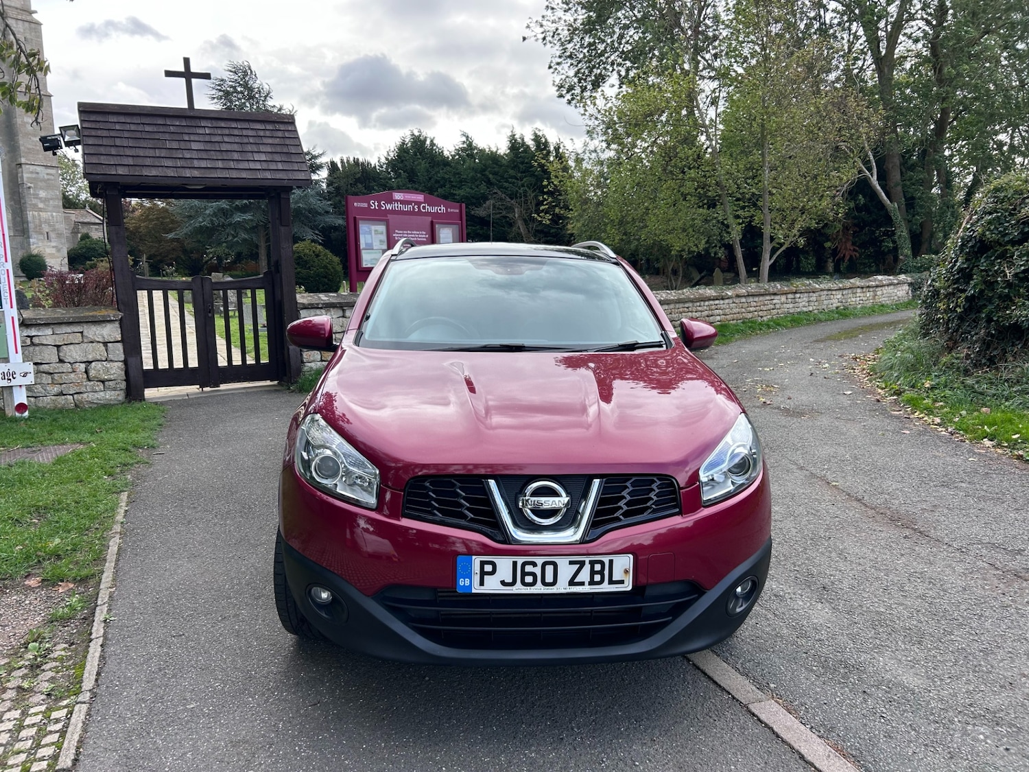 Used Nissan Qashqai 2011 for sale - 76170841: Photo 12