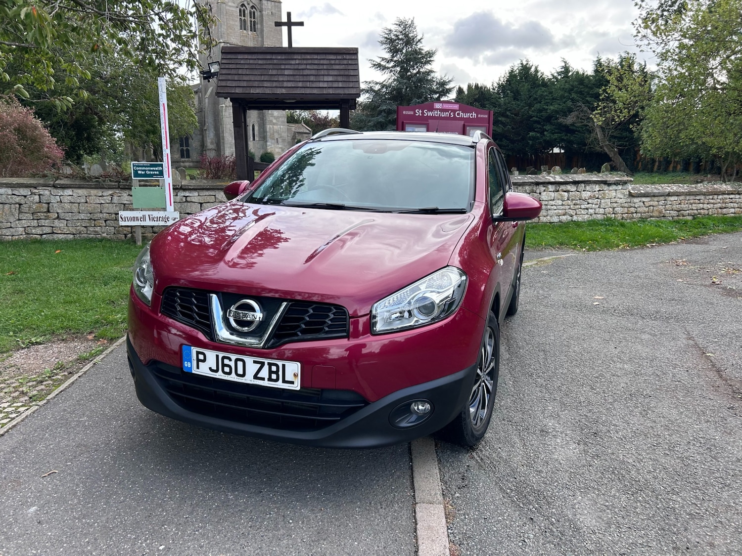 Used Nissan Qashqai 2011 for sale - 76170841: Photo 15