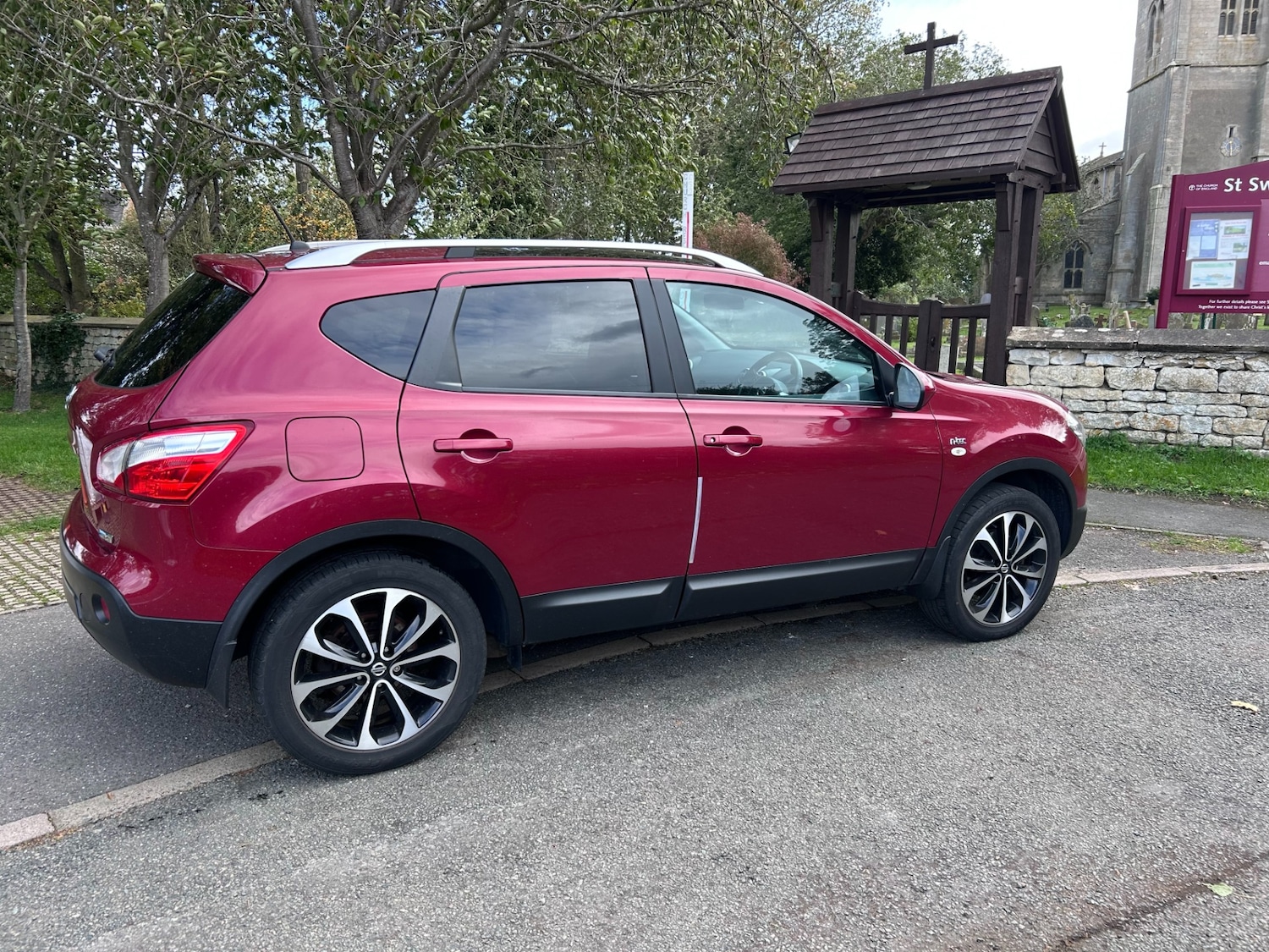 Used Nissan Qashqai 2011 for sale - 76170841: Photo 3