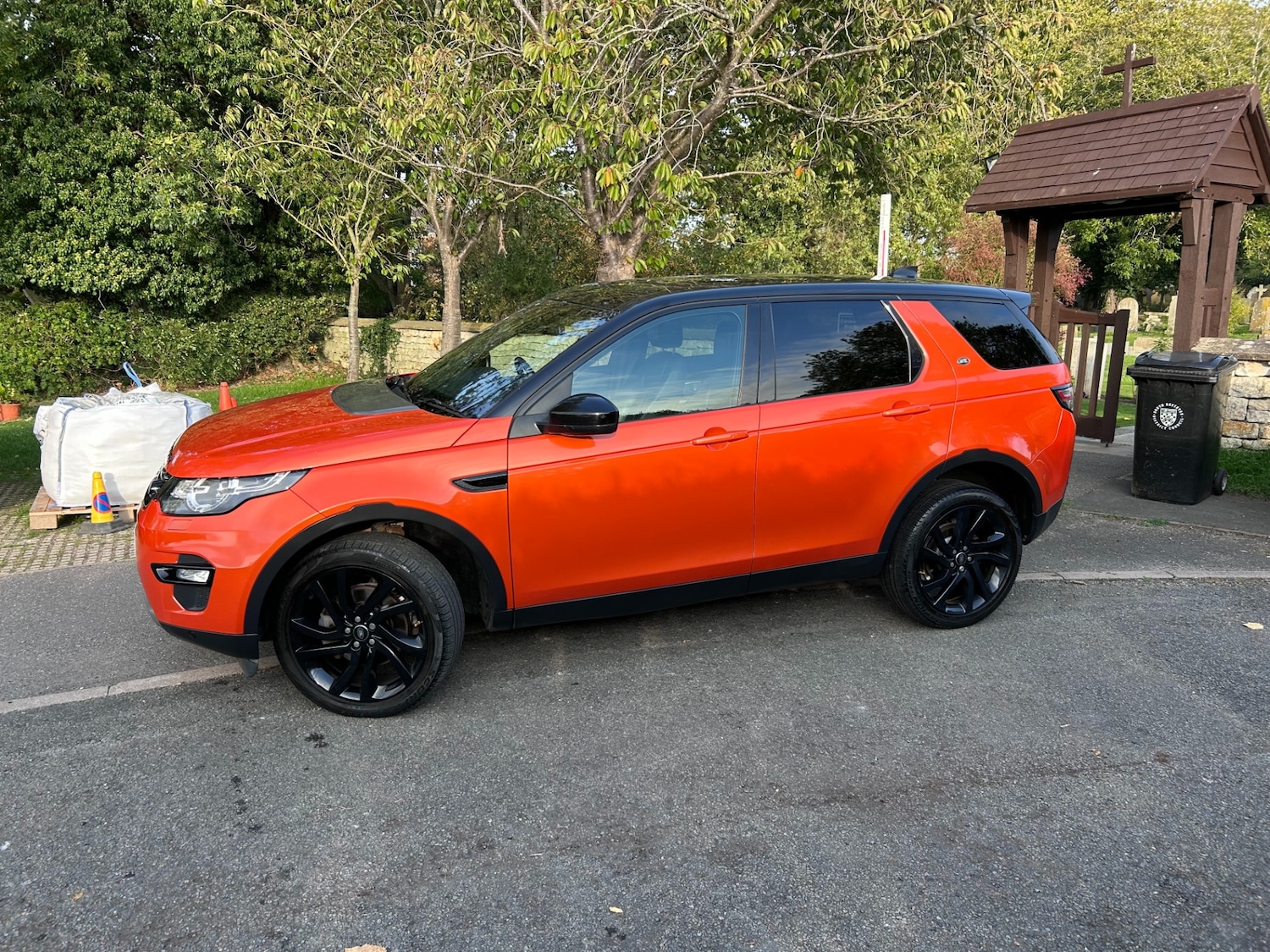 Used Land Rover Discovery Sport 2017 for sale - 76222079: Photo 15