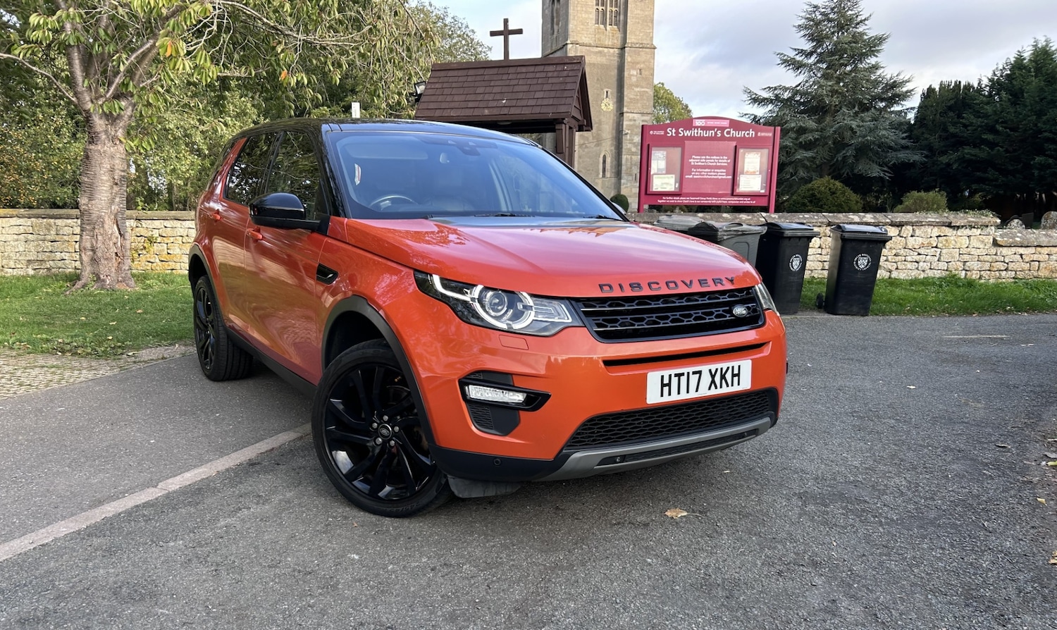 Used Land Rover Discovery Sport 2017 for sale - 76222079: Photo 6
