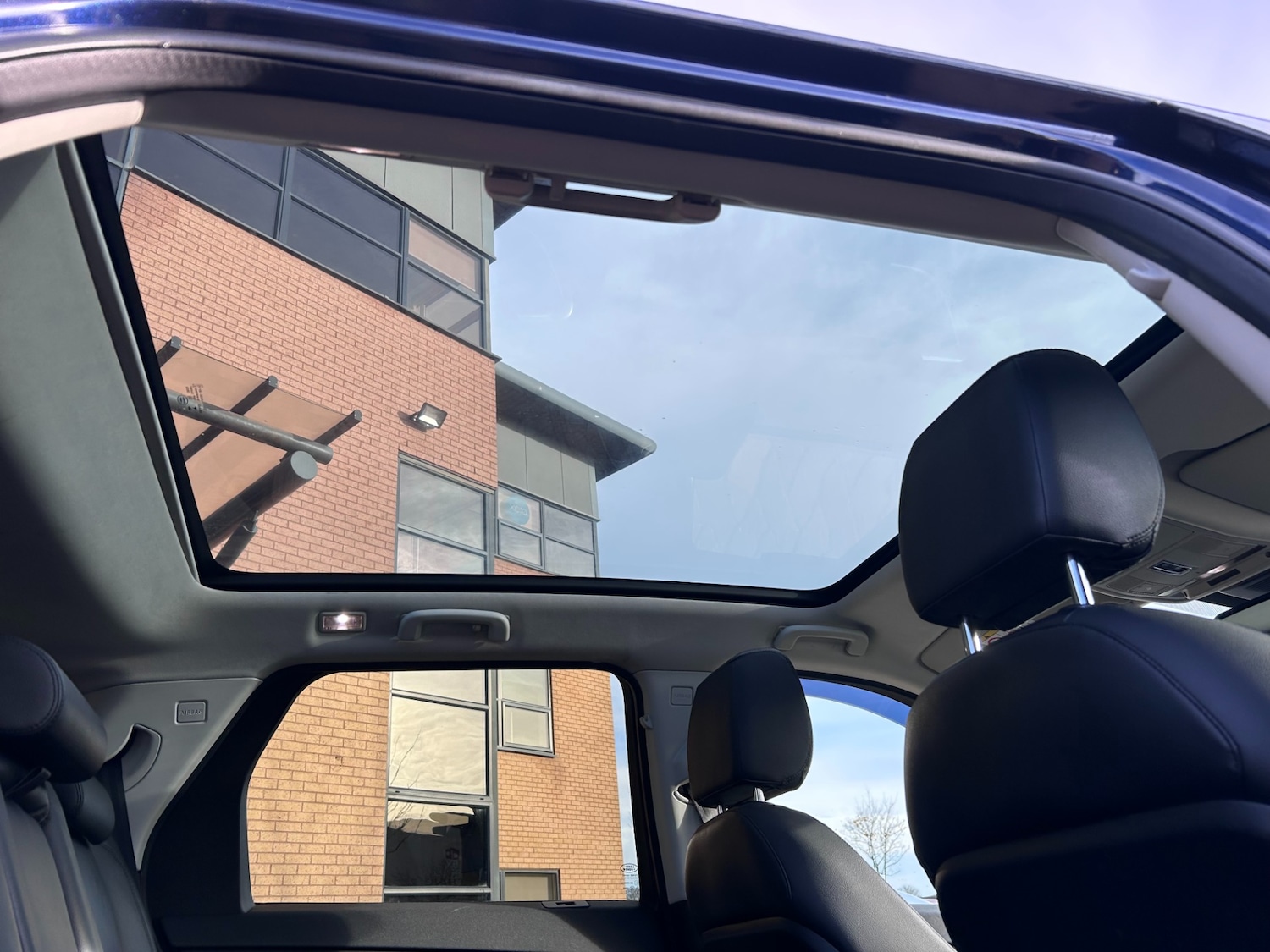 Used Land Rover Discovery Sport 2015 for sale - 76831284: Photo 11