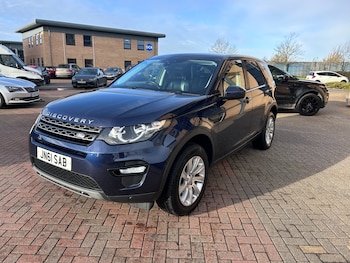 Used Land Rover Discovery Sport 2015 for sale - 76831284: Photo