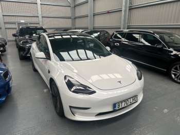 2020 (70) - Long Range AWD 4dr Auto