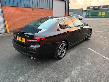 Used BMW 5 Series 2021 for sale - 76610147: Photo