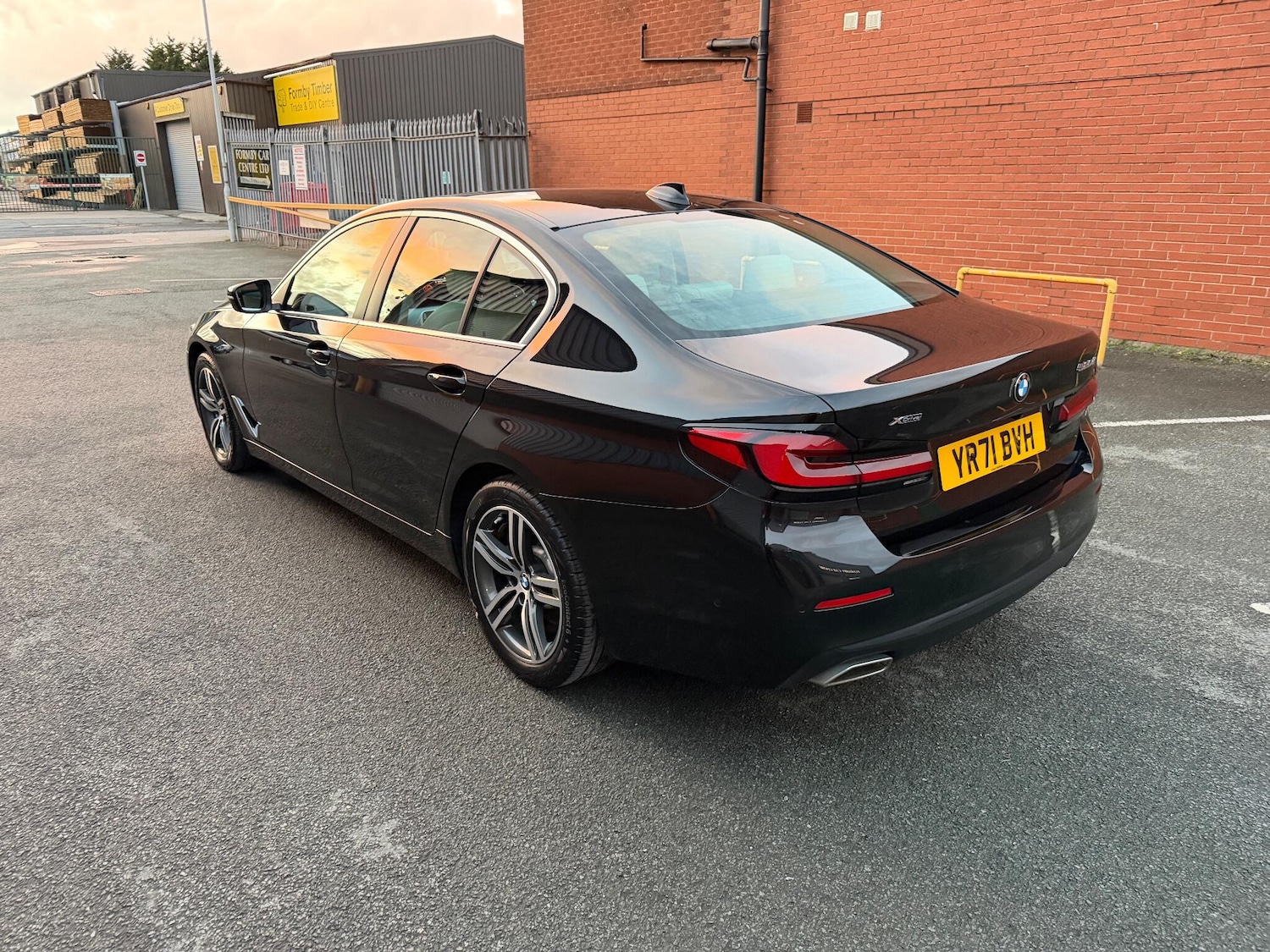 Used BMW 5 Series 2021 for sale - 76610147: Photo 5