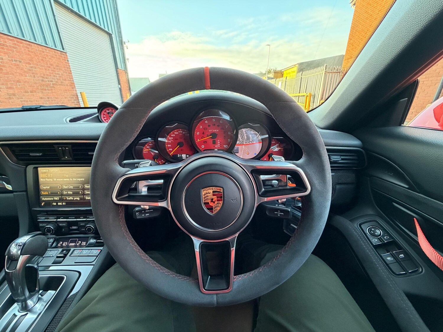 Used Porsche 911 2016 for sale - 77132009: Photo 14