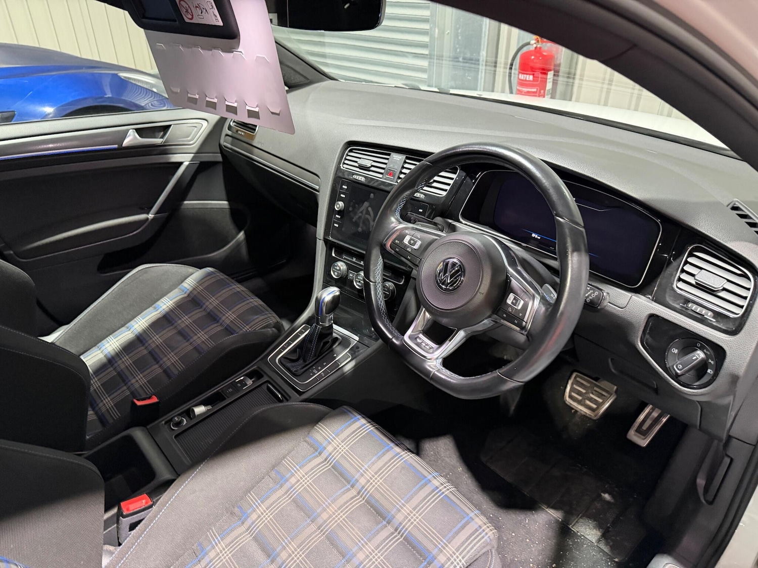 Used Volkswagen Golf for sale - 77215454: Photo 2