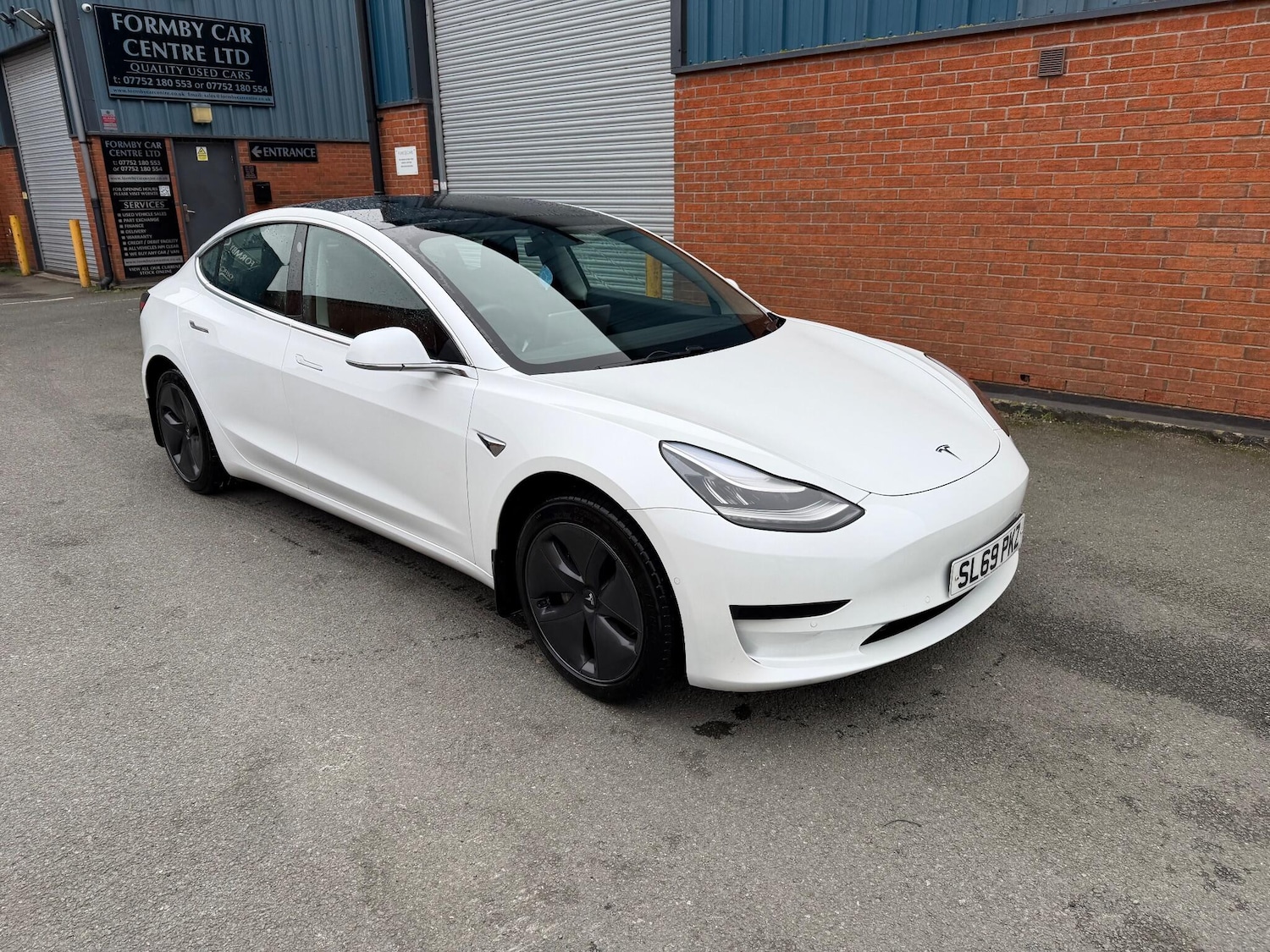 Used Tesla Model 3 2019 for sale - 76702365: Photo 1