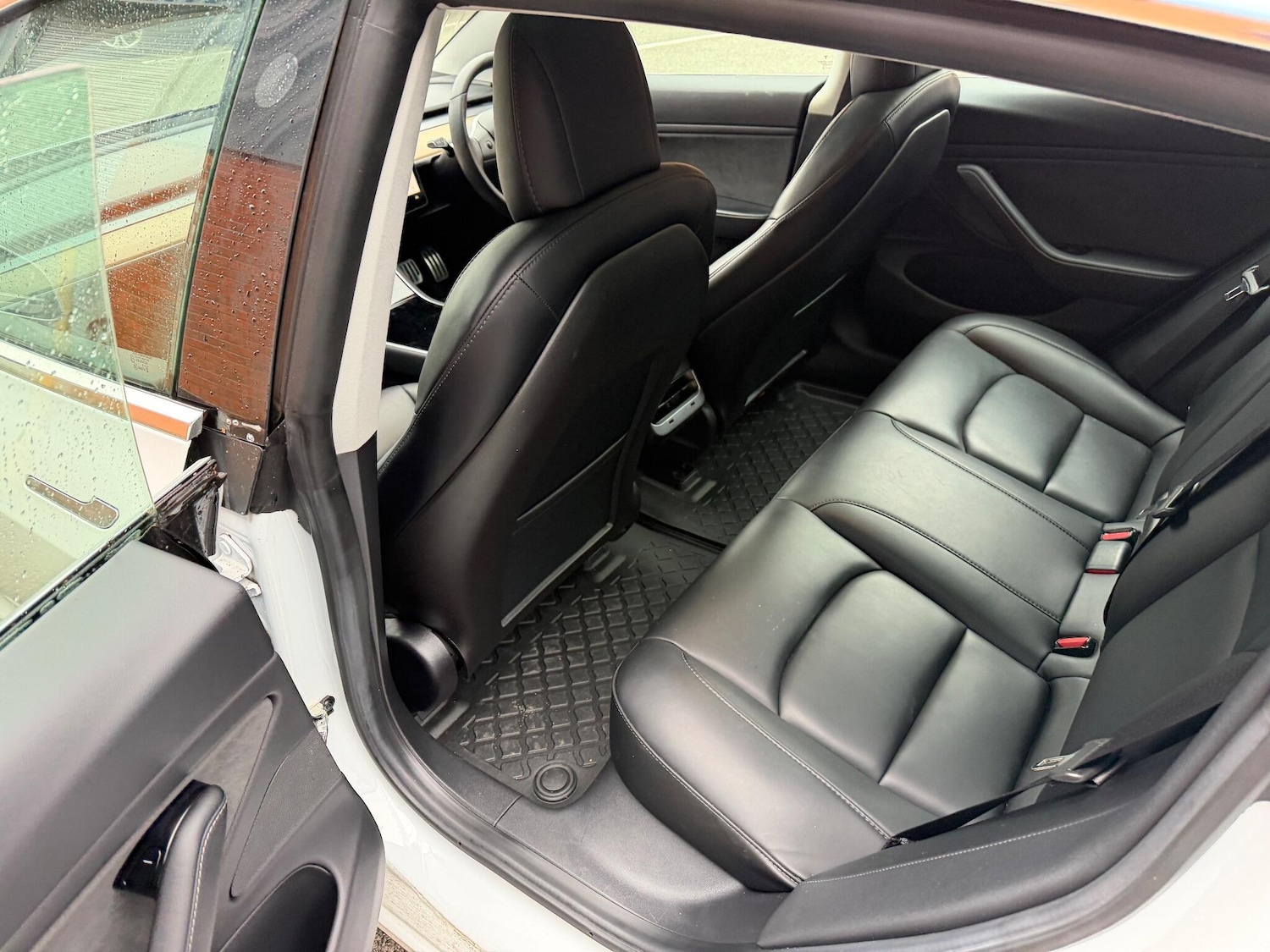 Used Tesla Model 3 2019 for sale - 76702365: Photo 11