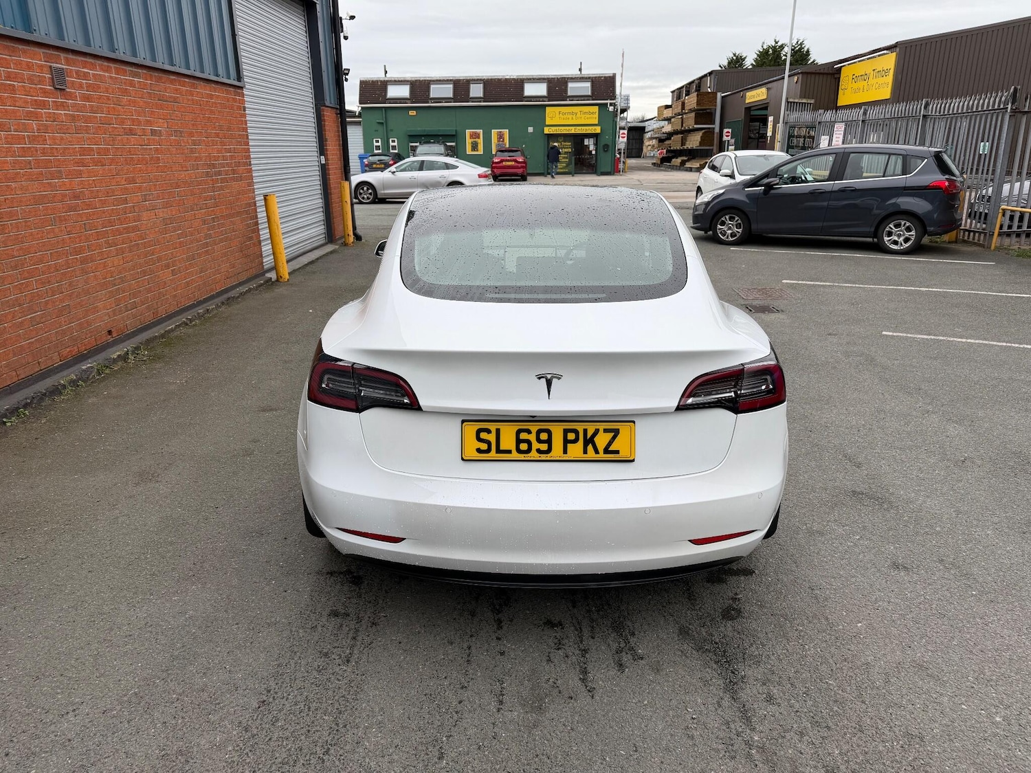 Used Tesla Model 3 2019 for sale - 76702365: Photo 4