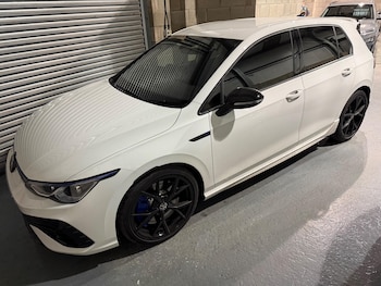 Used Volkswagen Golf 2023 for sale - 77230320: Photo