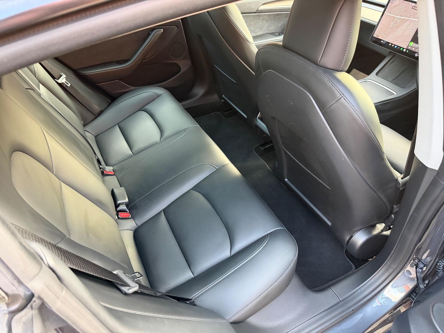 Used Tesla Model 3 2021 for sale - 76610142: Photo 12