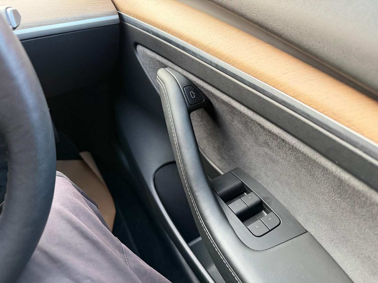 Used Tesla Model 3 2021 for sale - 76610142: Photo 18