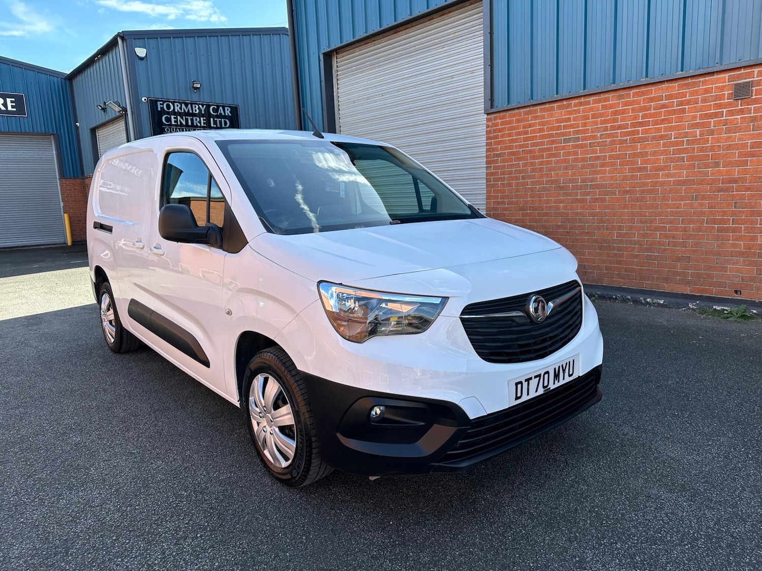 Used Vauxhall Combo 2021 for sale - 76610166: Photo 1