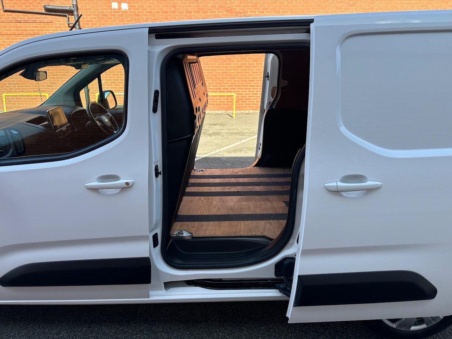 Used Vauxhall Combo 2021 for sale - 76610166: Photo 13