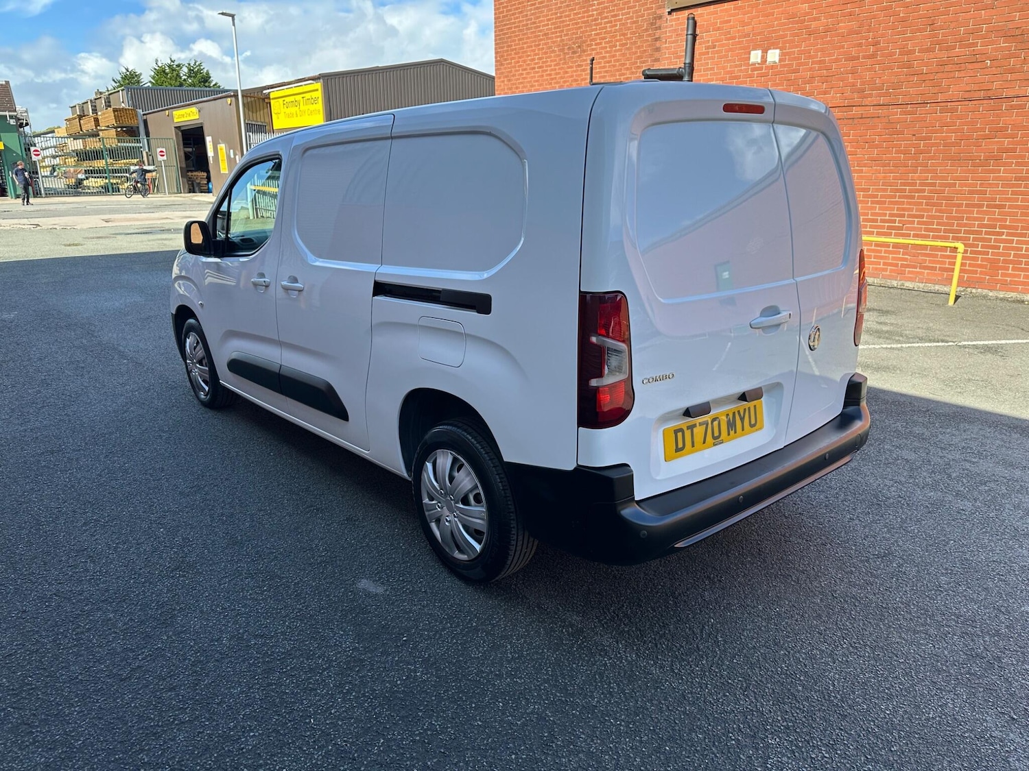 Used Vauxhall Combo 2021 for sale - 76610166: Photo 5