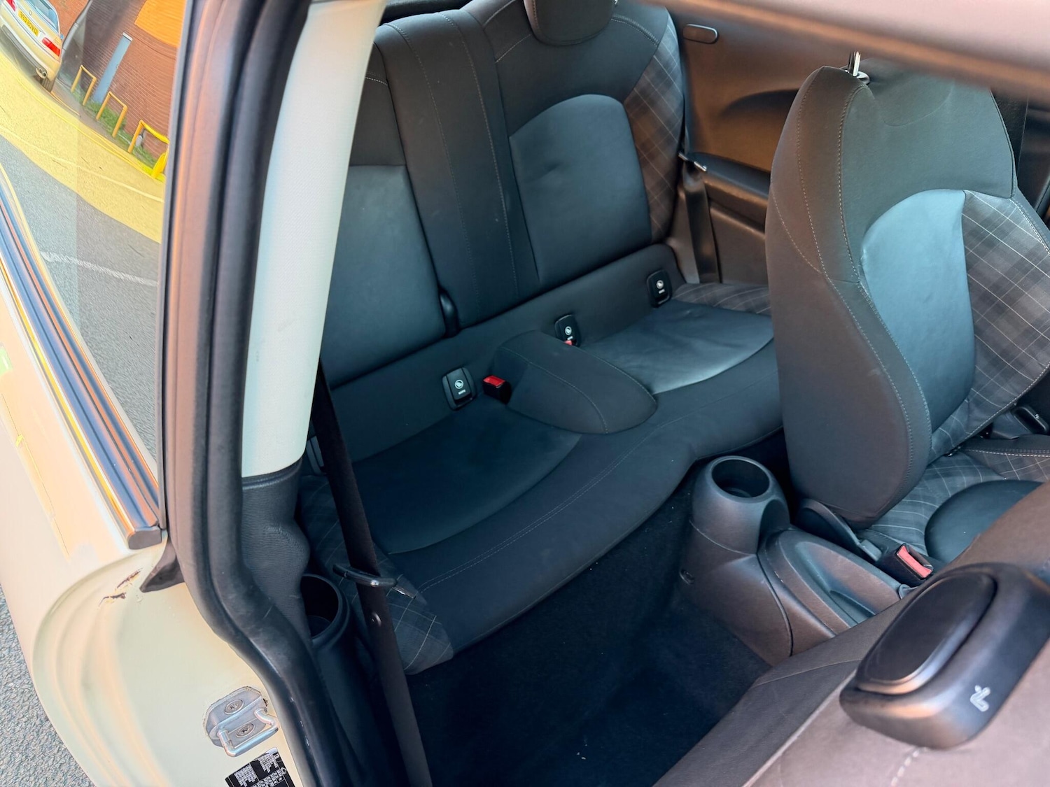 Used MINI Hatch 2018 for sale - 76610158: Photo 12