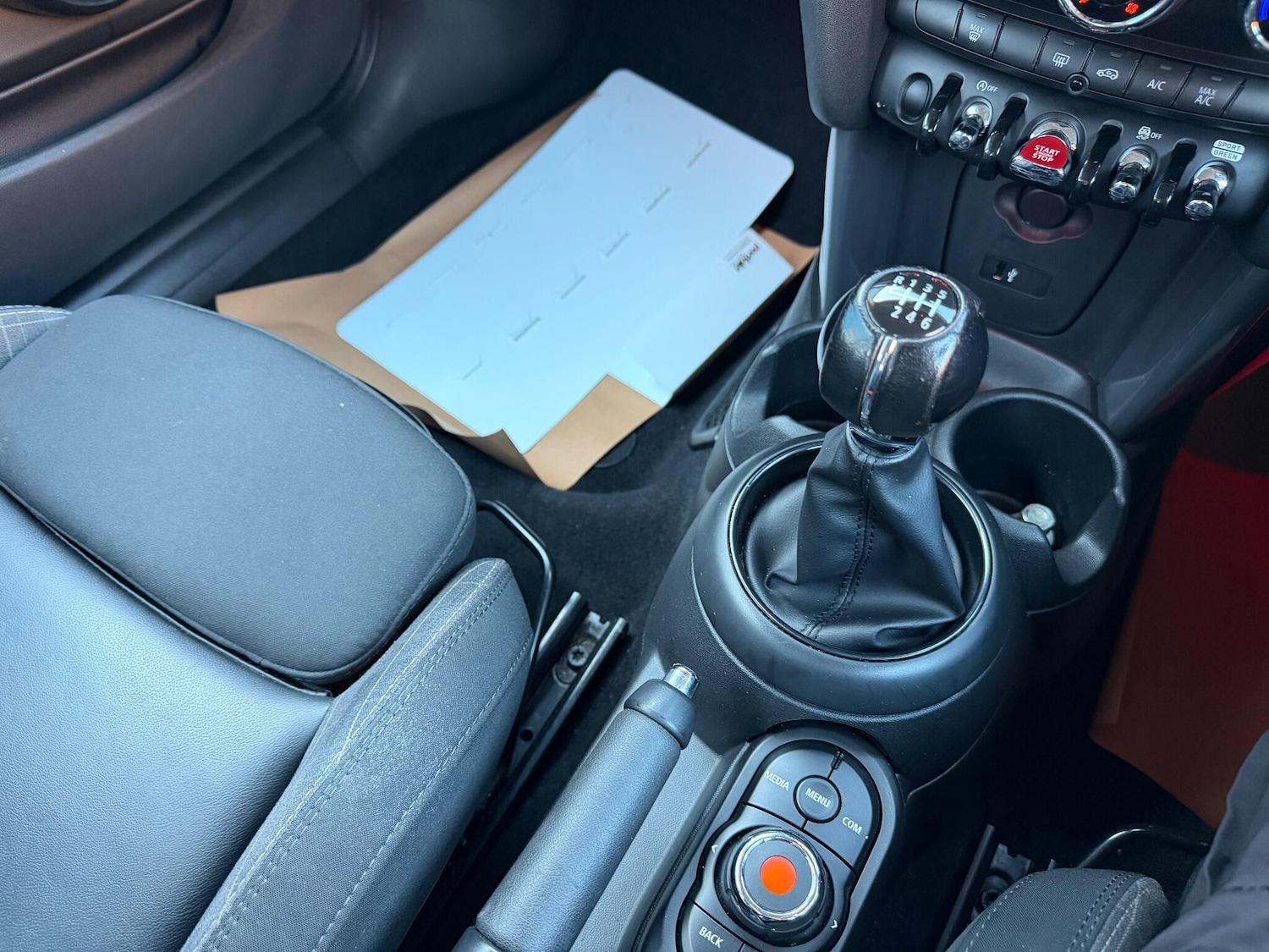 Used MINI Hatch 2018 for sale - 76610158: Photo 18