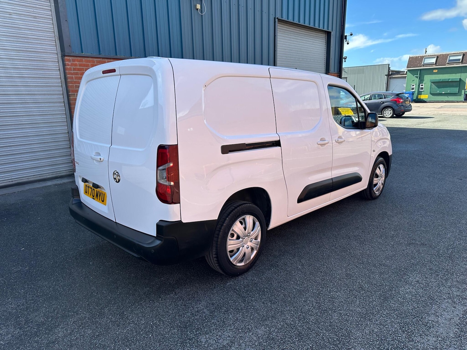 Used Vauxhall Combo 2021 for sale - 76991201: Photo 3