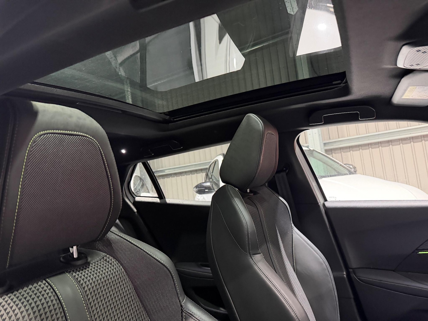 Used Peugeot 2008 2021 for sale - 77120474: Photo 7