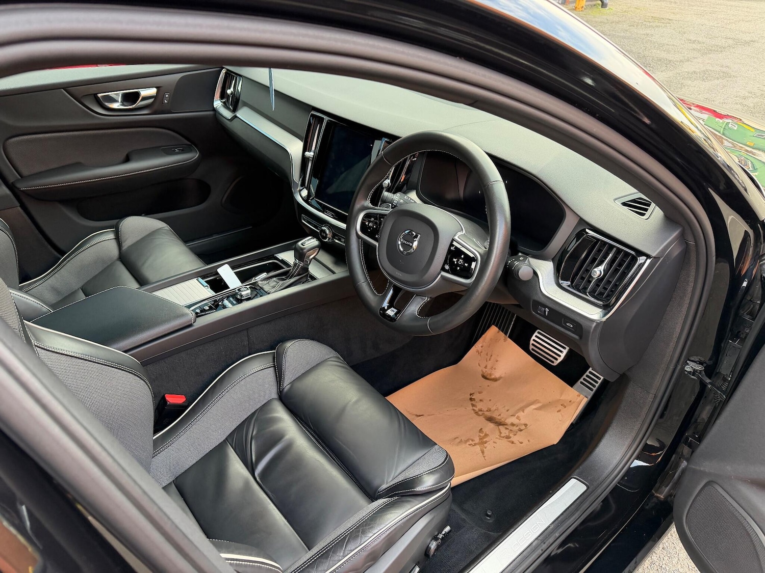 Used Volvo S60 2020 for sale - 76899090: Photo 11